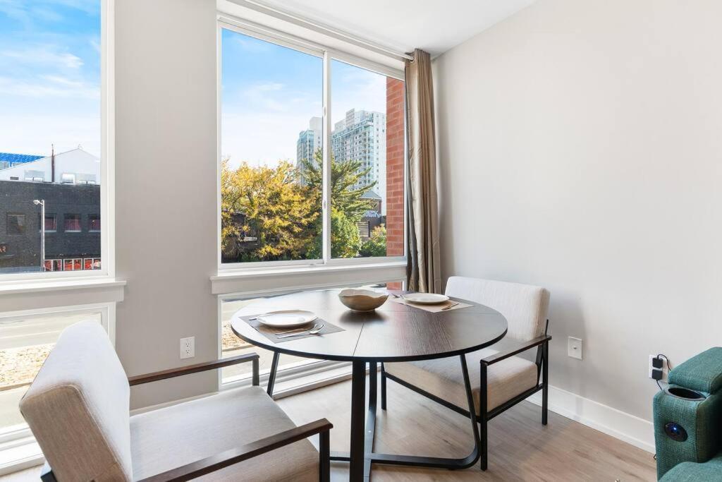 1bd Sleeps 4 With Views - Near Fish Town And Old Apartment Philadelphia